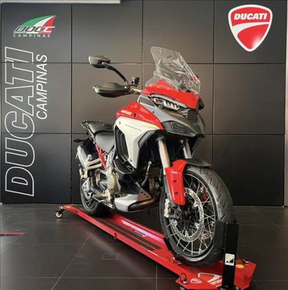 DUCATI MULTISTRADA 1200 V4 S DUCATI MULTISTRADA 1200 V4 S
